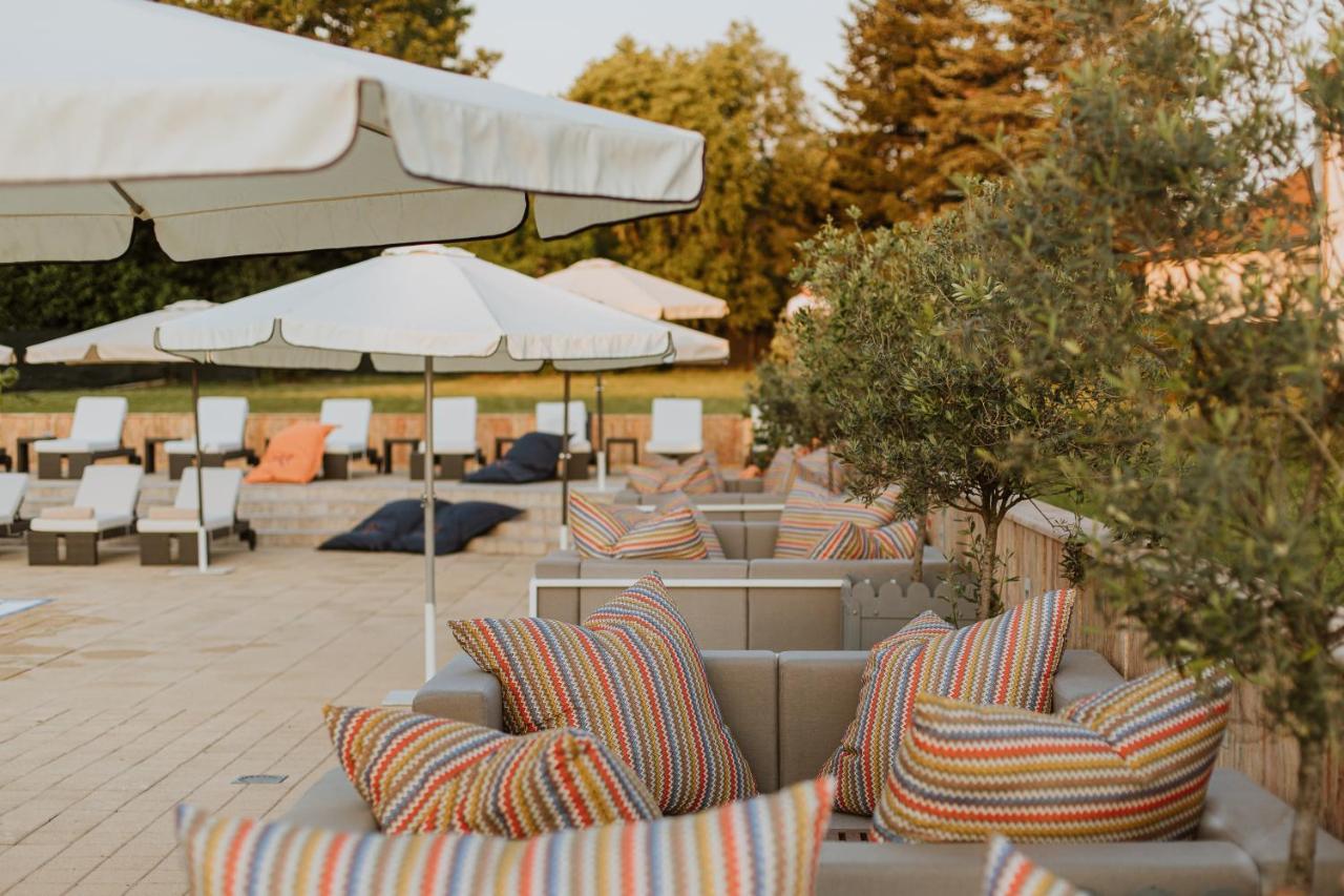 Hotel 1000 Ruza Bělehrad Exteriér fotografie