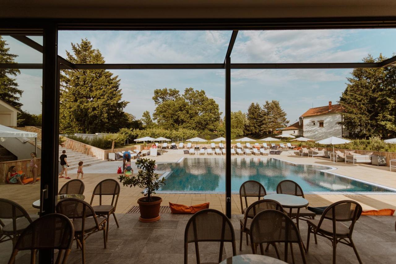 Hotel 1000 Ruza Bělehrad Exteriér fotografie