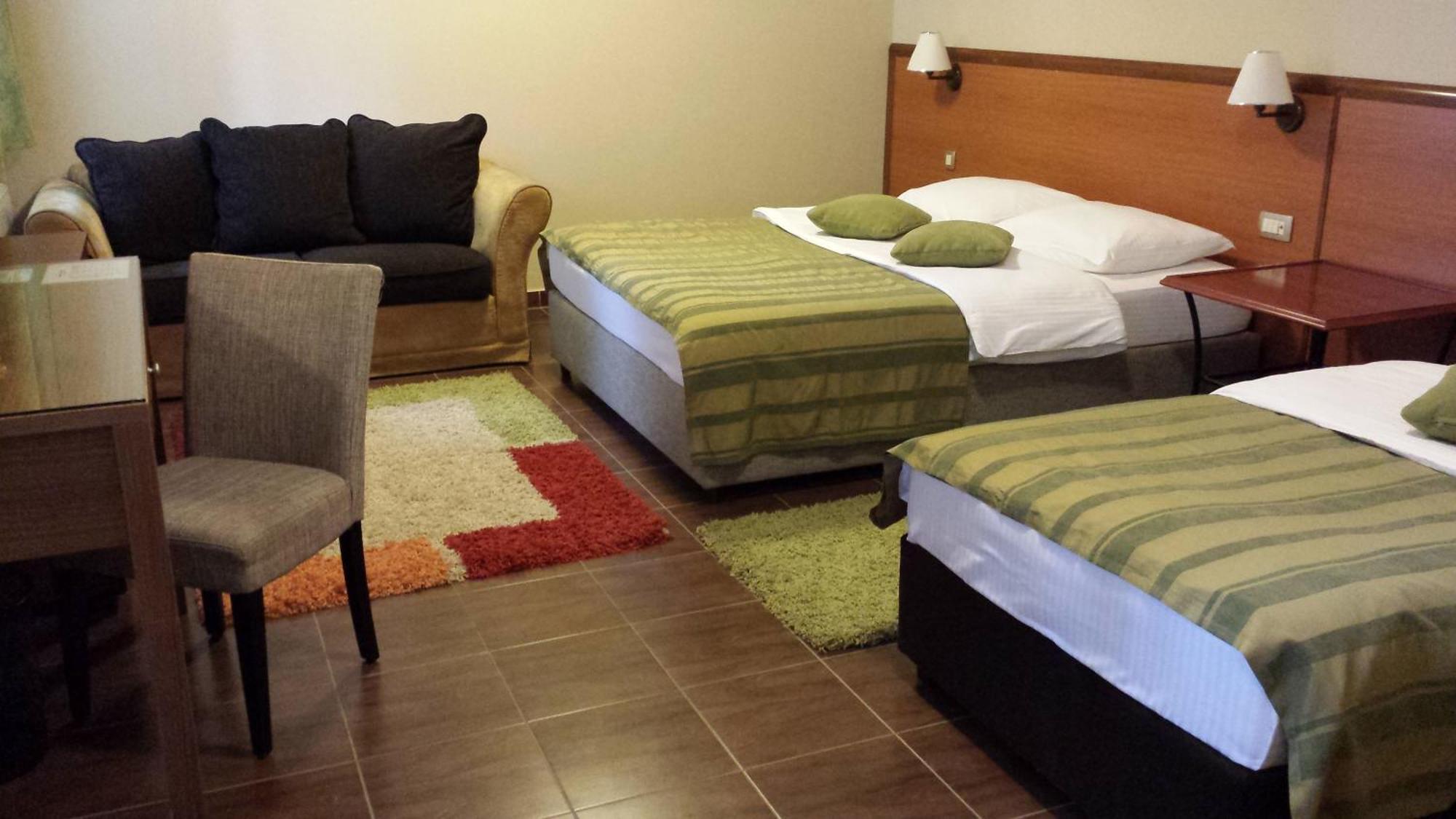 Hotel 1000 Ruza Bělehrad Pokoj fotografie